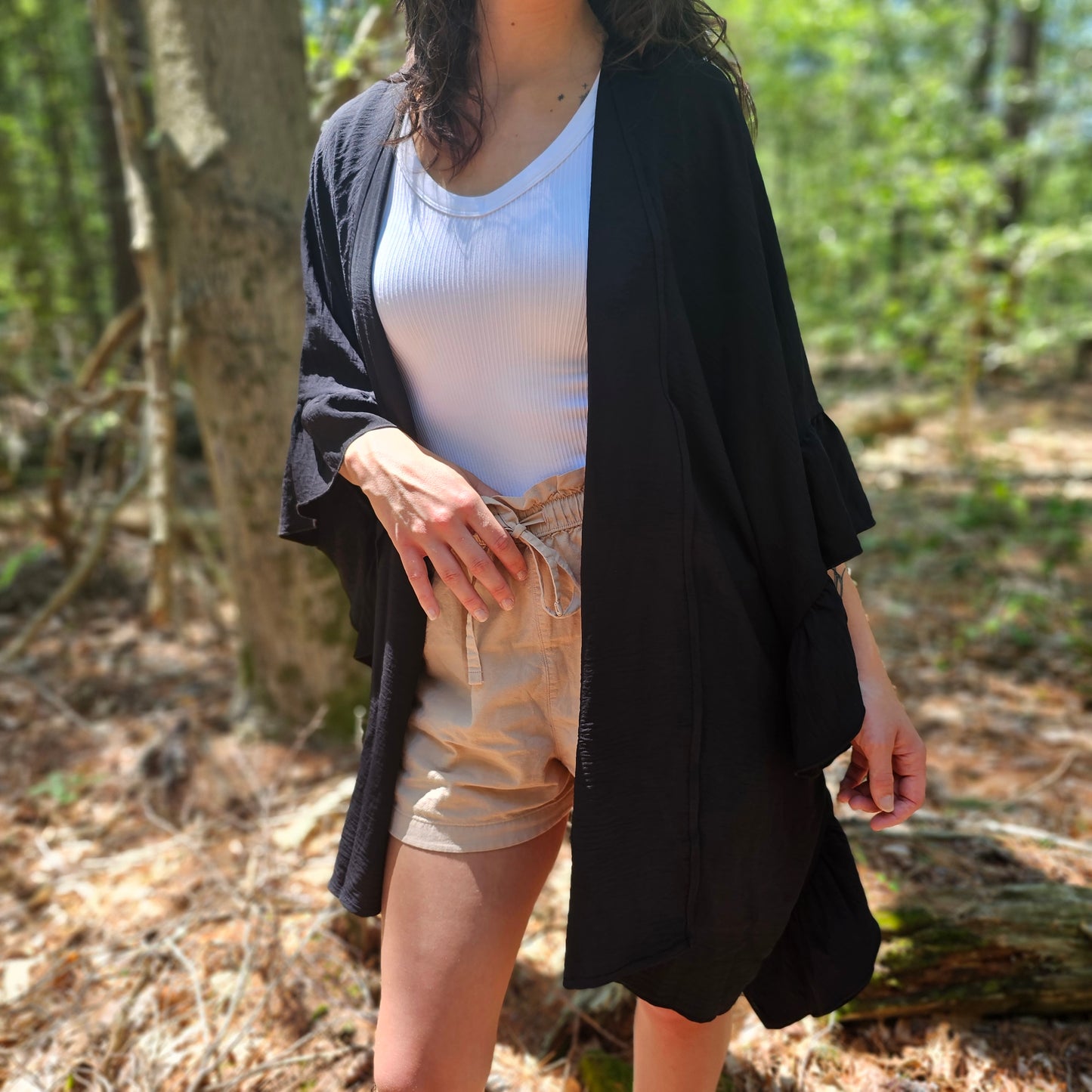 Temerita - Ruffle Kimono